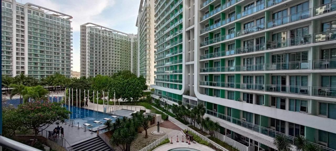 Azure Urban Resort Residences Manila Exterior photo