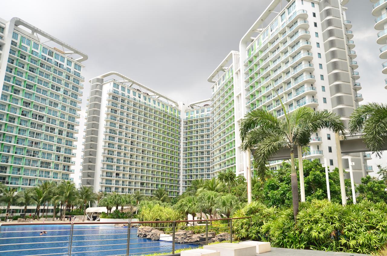 Azure Urban Resort Residences Manila Exterior photo