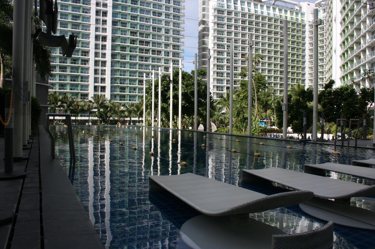 Azure Urban Resort Residences Manila Exterior photo